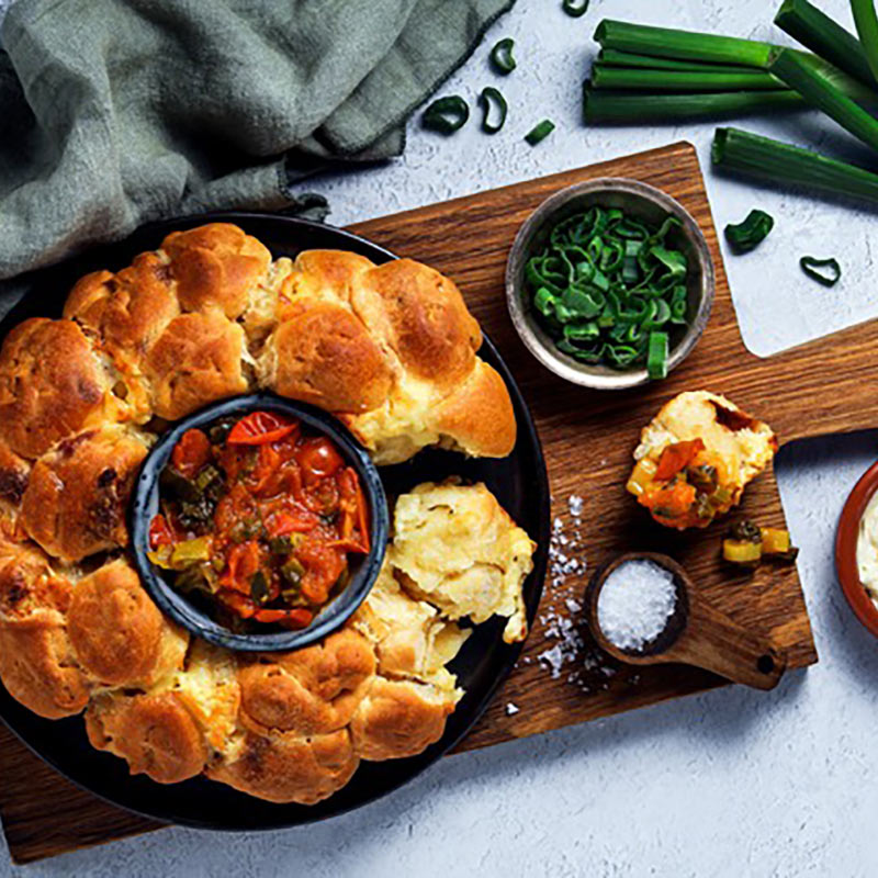 Pull-Apart Camembert Gugelhupf