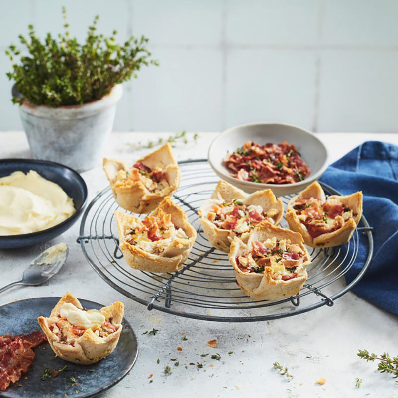 Herzhafte Toast-Muffins mit Camembert Creme
